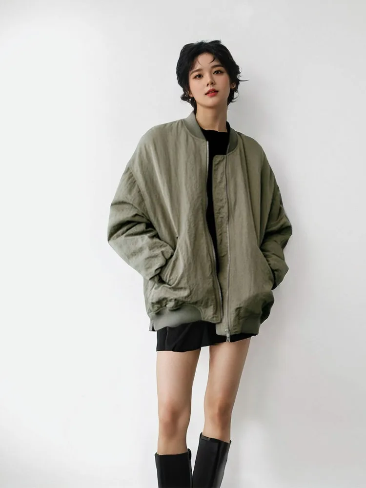 Traf Women's Bomber Jacket Fashion With Pockets Solid Front Zipper Jackets Coat Vintage O-Neck Long Sleeves Female Chic Outwears
Traf Women's Bomber Jacket Fashion With Pockets Solid Front Zipper Jackets Coat Vintage O-Neck Long Sleeves Female Chic Outwears