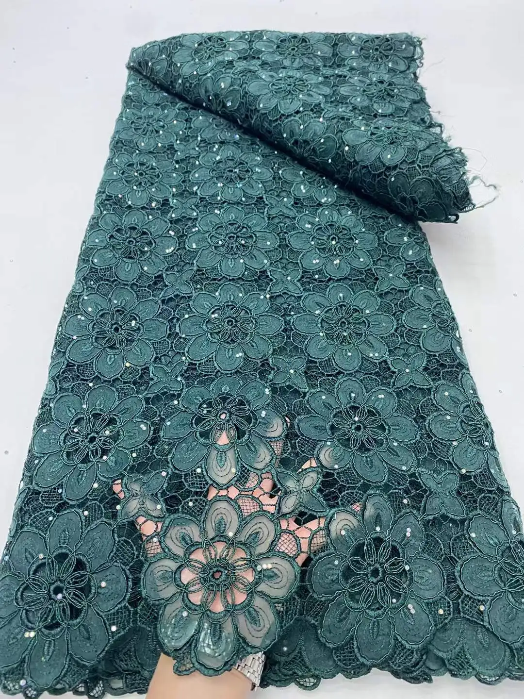 Highest Quality Original Korea Guipure Lace African Guipure Cord Suede Fabric Modern Traditional Events Celebrants Flannel Dress
Highest Quality Original Korea Guipure Lace African Guipure Cord Suede Fabric Modern Traditional Events Celebrants Flannel Dress