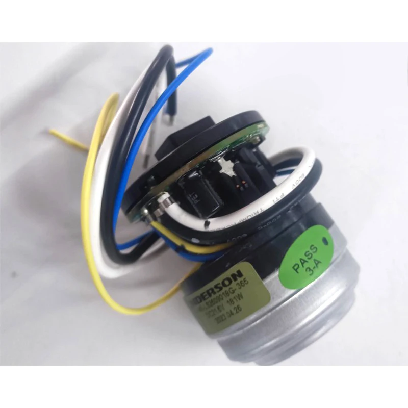 DC21.6V 181W H45 высокоскоростной миниатюрный 3-фазный бесщеточный турбовакуумный вентилятор 
DC21.6V 181W H45 высокоскоростной миниатюрный 3-фазный бесщеточный турбовакуумный вентилятор