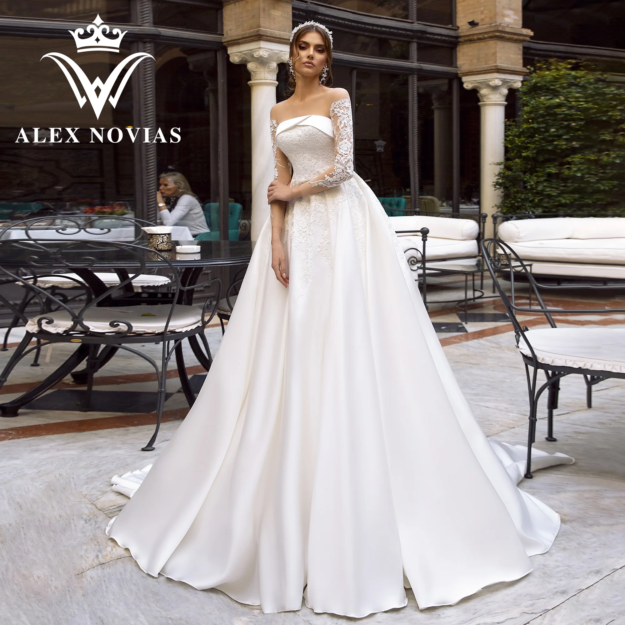Свадебное атласное платье с длинным рукавом ALEX NOVIAS, бальное платье без бретелек со шлейфом и аппликацией для часовни, 2023
Свадебное атласное платье с длинным рукавом ALEX NOVIAS, бальное платье без бретелек со шлейфом и аппликацией для часовни, 2023