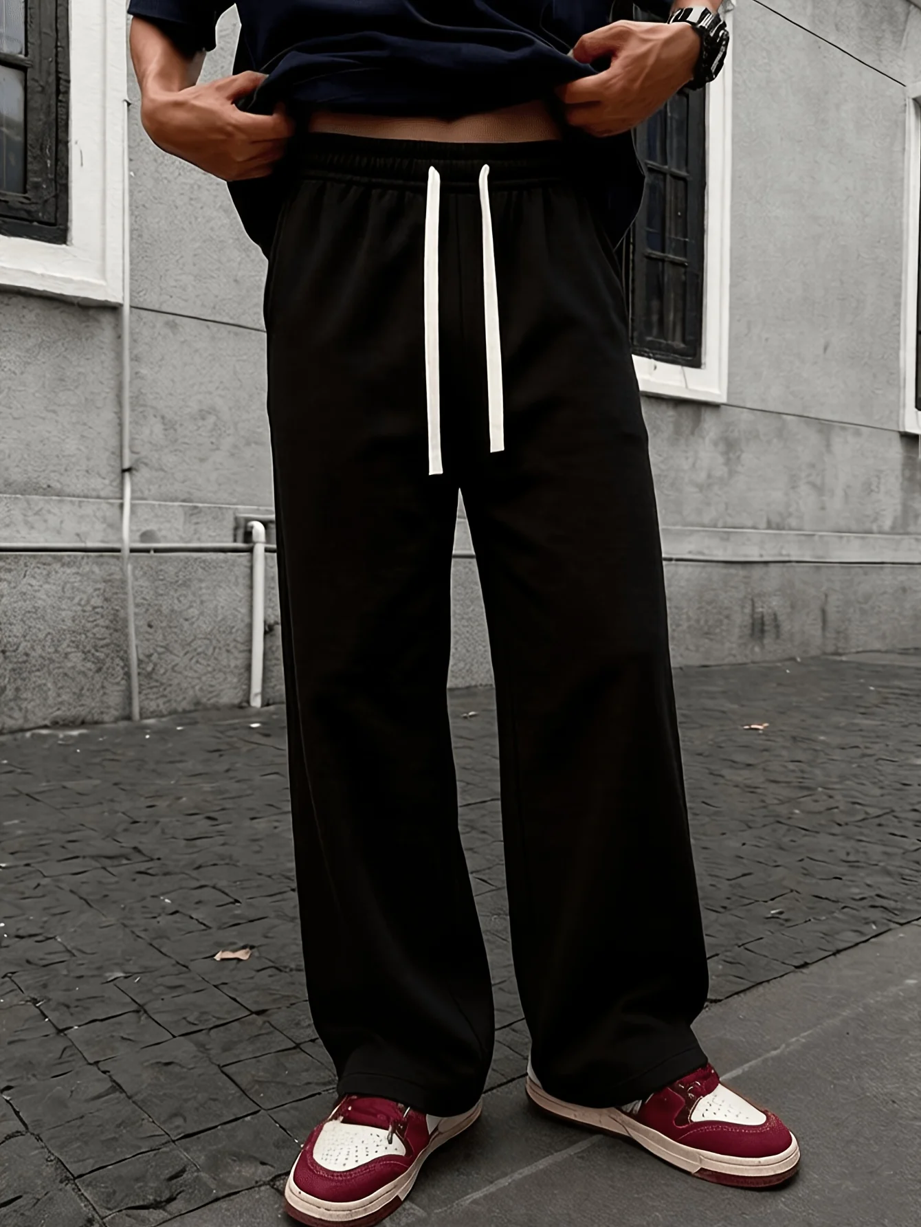Men's loose straight-leg casual sports pants with drawstring, suitable for everyday wear in all seasons sweatpants
Men's loose straight-leg casual sports pants with drawstring, suitable for everyday wear in all seasons sweatpants