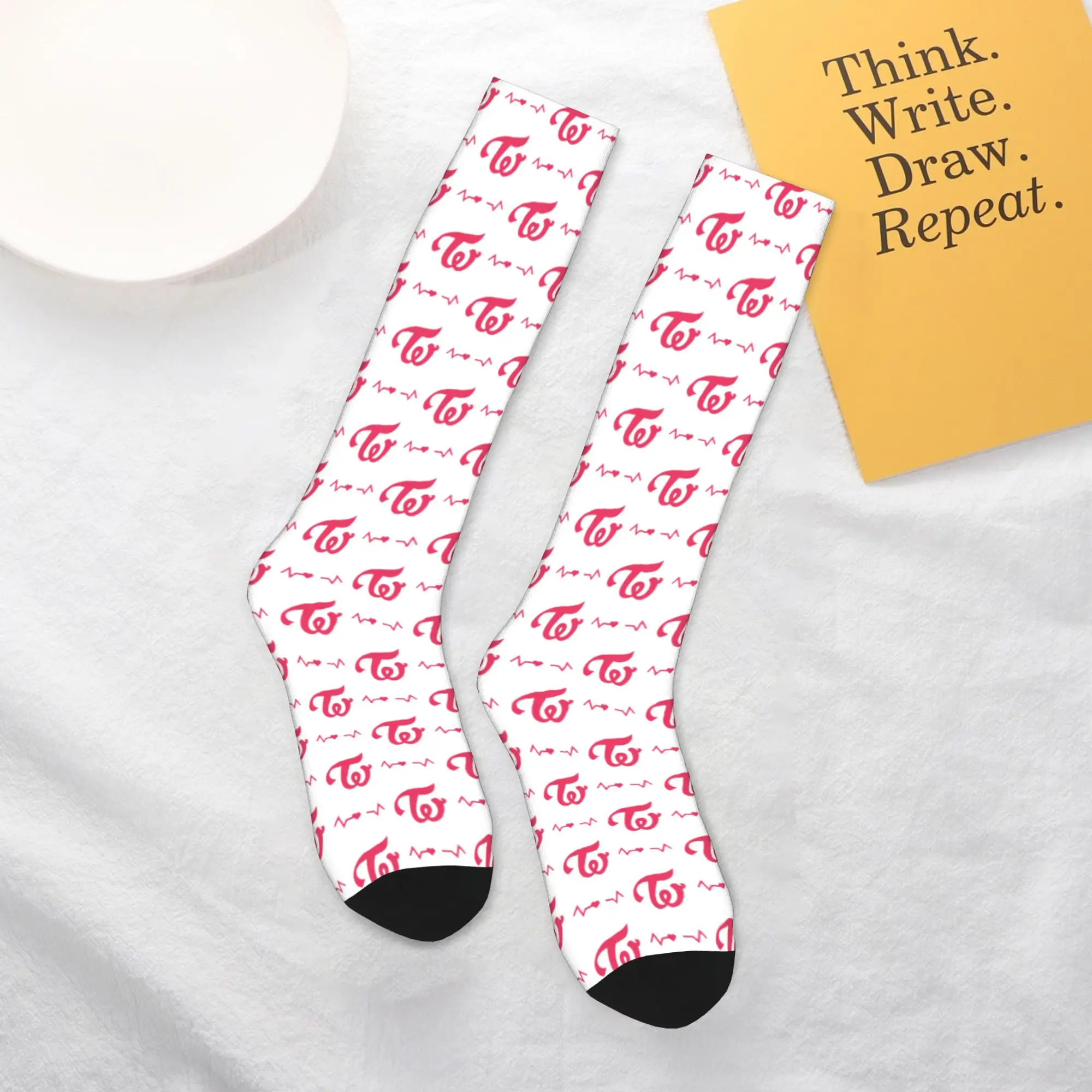 Всесезонные чулки для экипажа, носки для фанатов «Однажды дважды», Harajuku, забавные длинные носки в стиле хип-хоп, аксессуары для мужчин и женщин, рождественские подарки
Всесезонные чулки для экипажа, носки для фанатов «Однажды дважды», Harajuku, забавные длинные носки в стиле хип-хоп, аксессуары для мужчин и женщин, рождественские подарки