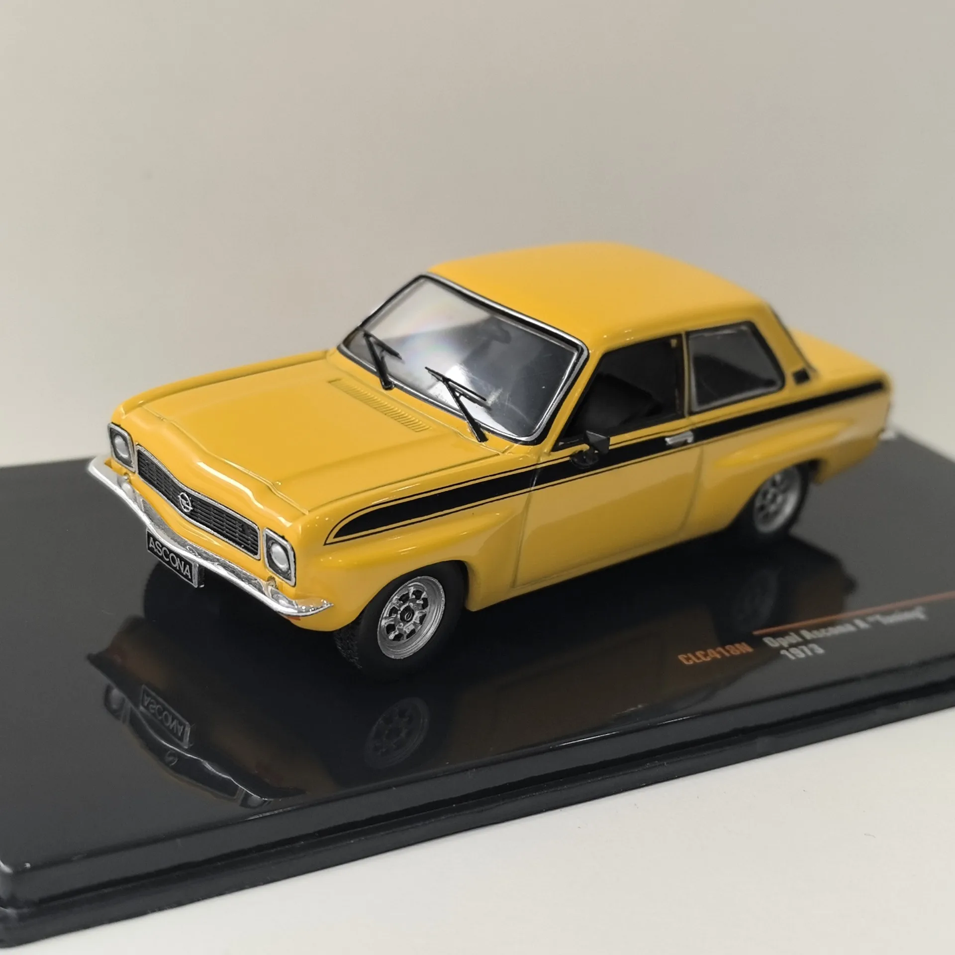 Литой под давлением IXO масштаб 1/34, OPEL ASCONA A TUNING 1973, модель автомобиля Opel, Коллекционная игрушка, подарок, сувенир, украшение для дисплея
Литой под давлением IXO масштаб 1/34, OPEL ASCONA A TUNING 1973, модель автомобиля Opel, Коллекционная игрушка, подарок, сувенир, украшение для дисплея
