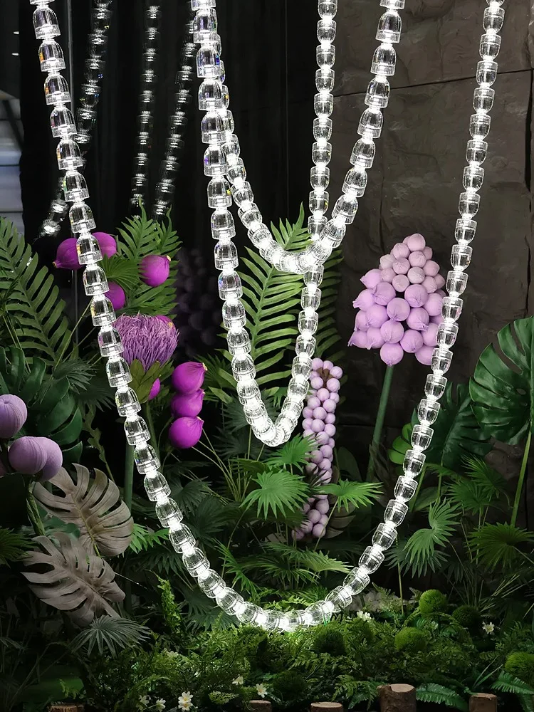 Italian style luxury duplex living room dining room pendant light French creative wine glass necklace pendant light
Italian style luxury duplex living room dining room pendant light French creative wine glass necklace pendant light