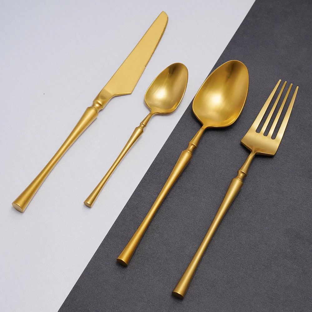 Golden Household Cutlery Dinnerware Set 16 Pcs Flatware Stainless Steel Forks Knives Spoons Set Travel Tableware High-End
Golden Household Cutlery Dinnerware Set 16 Pcs Flatware Stainless Steel Forks Knives Spoons Set Travel Tableware High-End