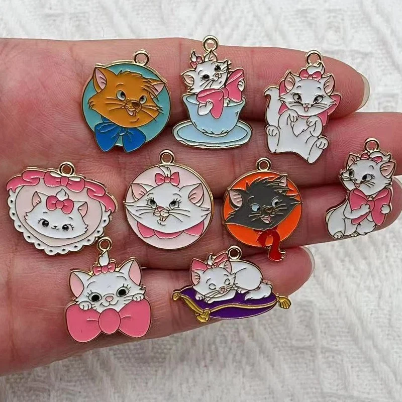 10pcs Enamel Alloy Charm Cartoon Cat Earring Pendant DIY Keychain Necklace Jewelry Accessories Kawaii Earring Charms
10pcs Enamel Alloy Charm Cartoon Cat Earring Pendant DIY Keychain Necklace Jewelry Accessories Kawaii Earring Charms