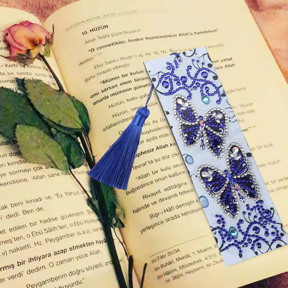 1Set DIY Rhinestone Bookmark Unfinished Reading Labels Diamond Art Bookmarks Decorative Tassel Handmade DIY Rhinestone Bookmark
