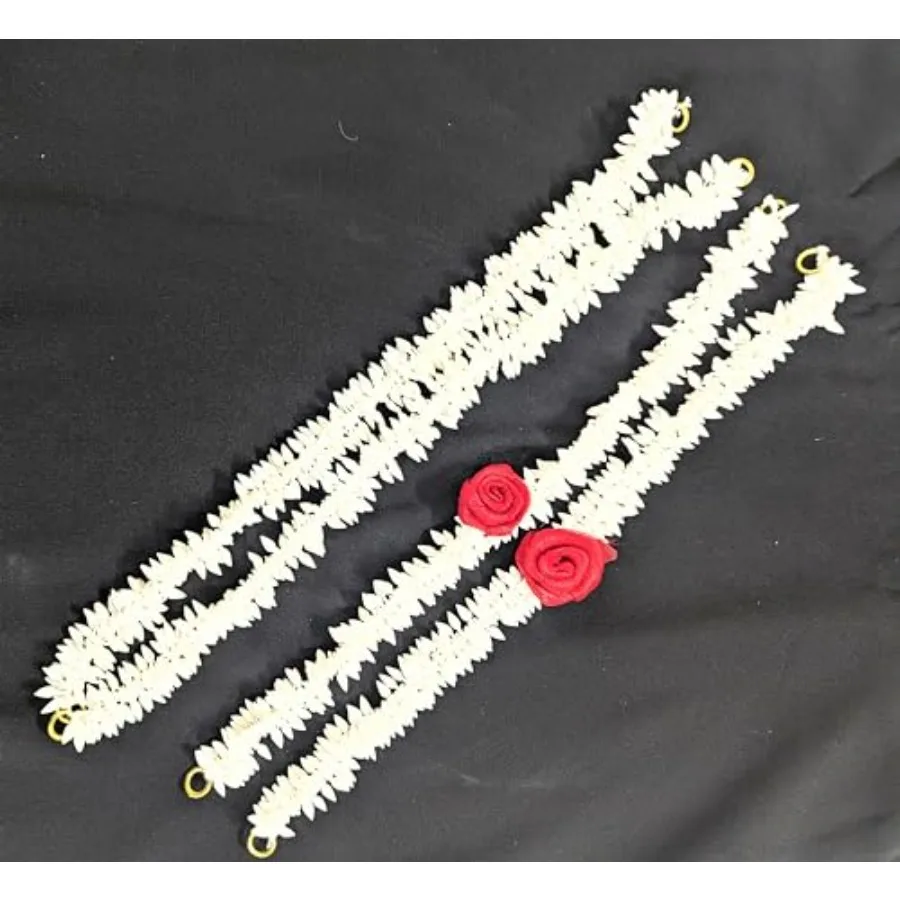 Artificial Hair Gajra, 2 and 2 with red flower
Artificial Hair Gajra, 2 and 2 with red flower