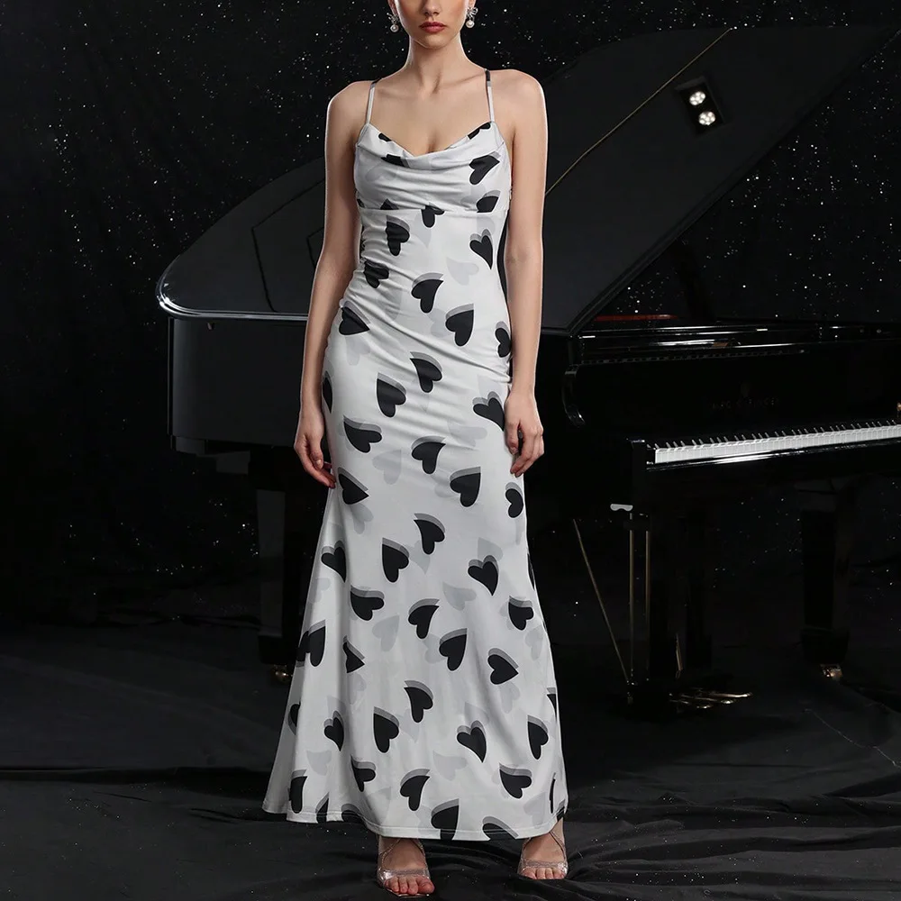 Fashion women's clothing, sexy suspender dress, love printing, halter back, slim fit, fashionable, simple and versatile temperam
Fashion women's clothing, sexy suspender dress, love printing, halter back, slim fit, fashionable, simple and versatile temperam