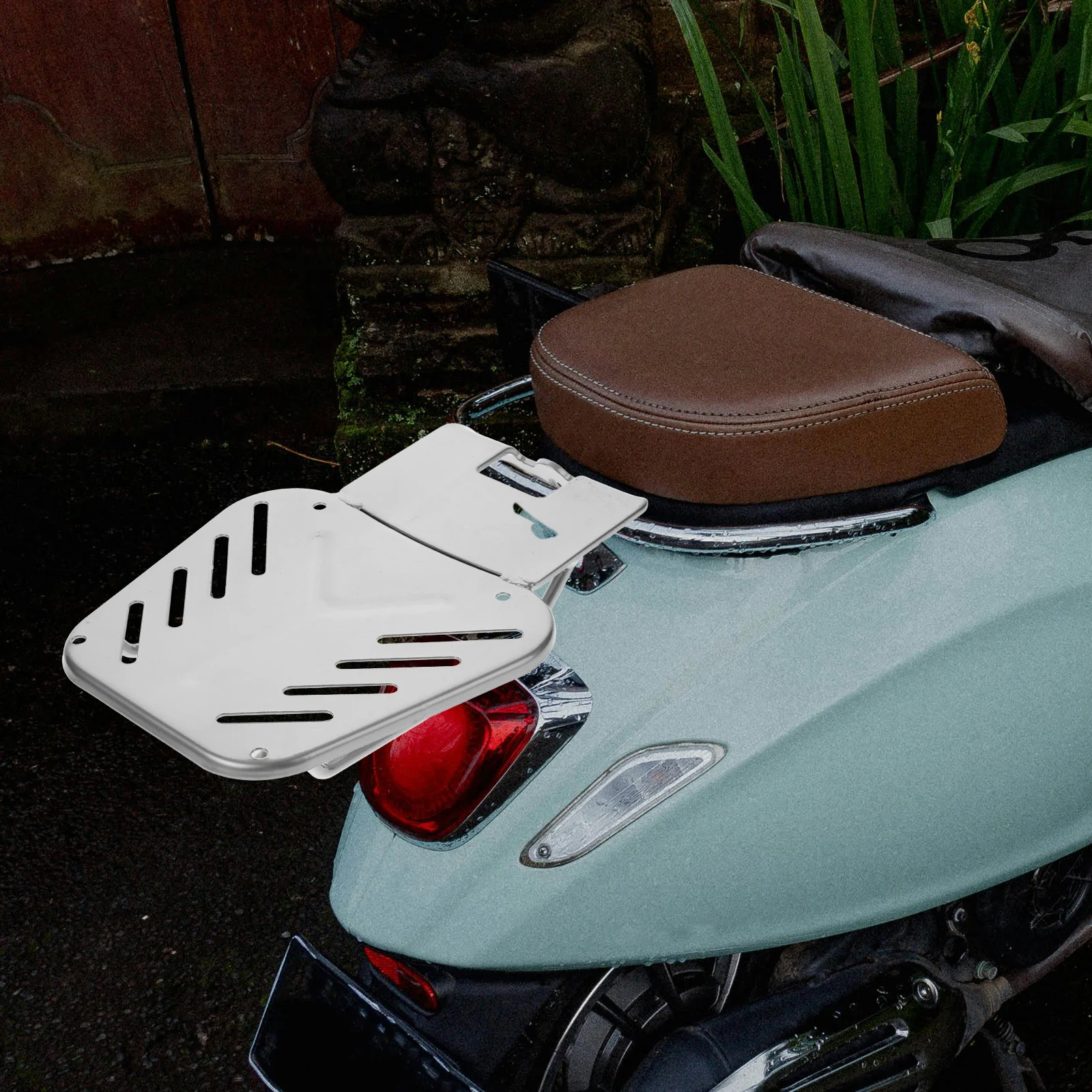 Luggage Rack Electric Vehicle Rear Shelf Bike Accessories Motorbike Holder Silver Bicycles Detachable Motorcycle Carrier
Luggage Rack Electric Vehicle Rear Shelf Bike Accessories Motorbike Holder Silver Bicycles Detachable Motorcycle Carrier