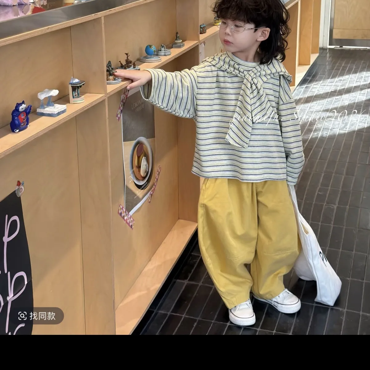 Boys' Spring and Autumn Set Fashion New Style Children's Long Sleeve Hoodie+Shawl+Pants 3-Piece Set
Boys' Spring and Autumn Set Fashion New Style Children's Long Sleeve Hoodie+Shawl+Pants 3-Piece Set