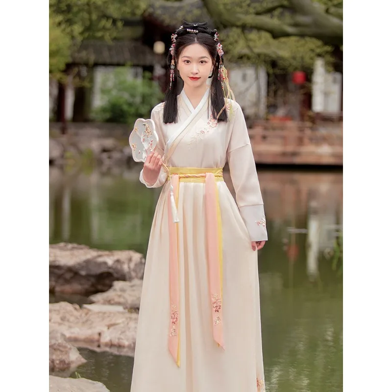 Hanfu fairy air elegant collar waist skirt daily Chinese style embroidery daily autumn
Hanfu fairy air elegant collar waist skirt daily Chinese style embroidery daily autumn