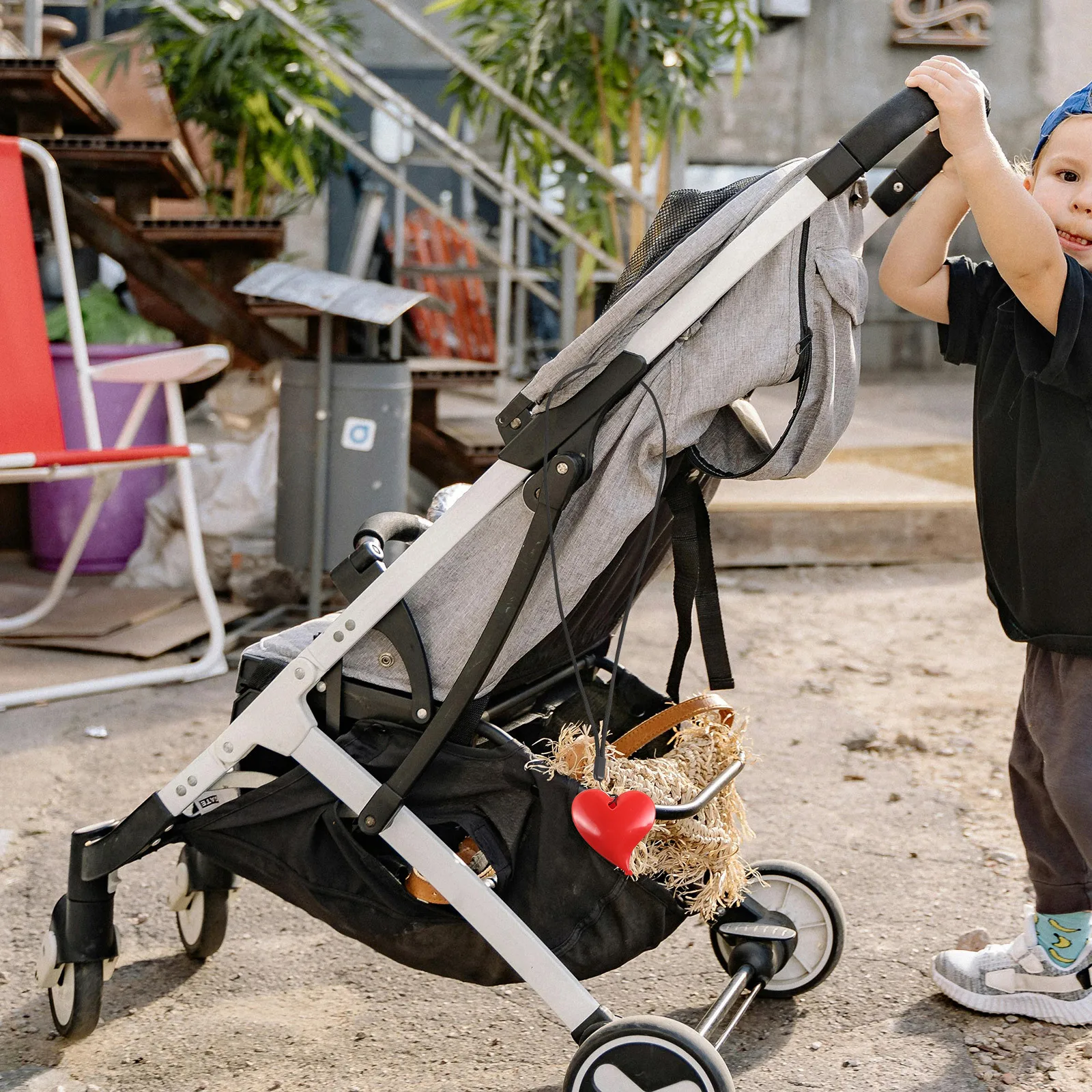 1Pair Baby Bib Clips Multifunctional Stroller Attachment Holder Clamp for Bibs Covering Holder Strap Feeding Supplies
1Pair Baby Bib Clips Multifunctional Stroller Attachment Holder Clamp for Bibs Covering Holder Strap Feeding Supplies