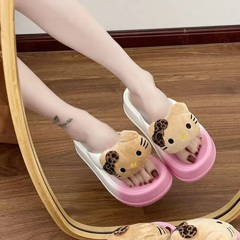 drop shipping grils slipper 2025 new summer hello kitty thick flip flops high heel popular soft bottom fashion slipper for women
drop shipping grils slipper 2025 new summer hello kitty thick flip flops high heel popular soft bottom fashion slipper for women