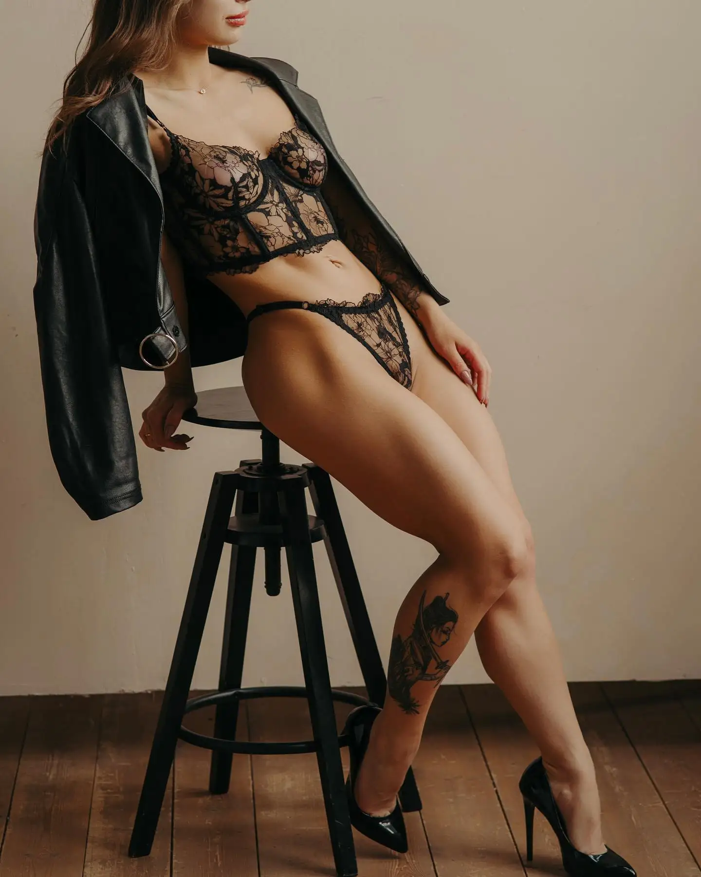 Erotic Intimate For Woman Black Sexy Lingerie Sets Delicate Underwear Embroidery Lace For Linen See Through Bra And Panty Set
Erotic Intimate For Woman Black Sexy Lingerie Sets Delicate Underwear Embroidery Lace For Linen See Through Bra And Panty Set