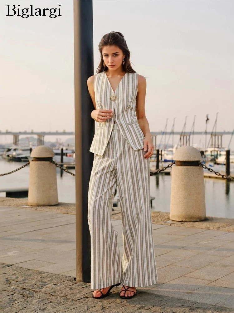Summer StripedPrint 2 Two Piece Set Women Slim Waist Fashion Casual Ladies Sleeveless Blouses Loose Wide Leg Woman Long Pant
Summer StripedPrint 2 Two Piece Set Women Slim Waist Fashion Casual Ladies Sleeveless Blouses Loose Wide Leg Woman Long Pant