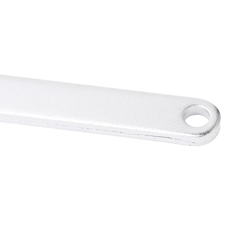 Carbon Steel Fan Support Wrench 3 Hole Design Long Handle Fan Clutch Nut Wrench Universal Lug Wrench Fan Clutch Removal Tool
Carbon Steel Fan Support Wrench 3 Hole Design Long Handle Fan Clutch Nut Wrench Universal Lug Wrench Fan Clutch Removal Tool