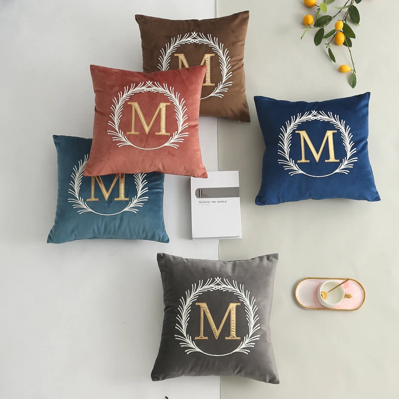 45x45cm Vintage M Letter Embroidery Home Living Room Sofa Cushion Cover Decoration Throw Pillowcase
45x45cm Vintage M Letter Embroidery Home Living Room Sofa Cushion Cover Decoration Throw Pillowcase