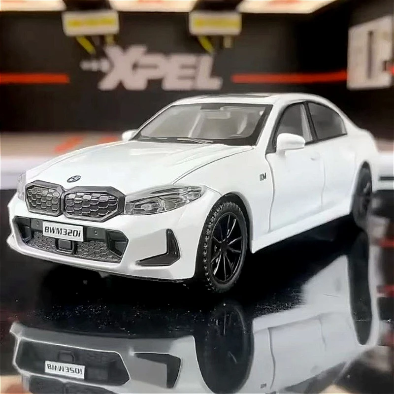 1:32 BMW 320i THE 3 2023 Alloy Car Model Diecast Metal Toy Vehicles Model Simulation Sound and Light Collection Boy Kid Toy Gift
1:32 BMW 320i THE 3 2023 Alloy Car Model Diecast Metal Toy Vehicles Model Simulation Sound and Light Collection Boy Kid Toy Gift