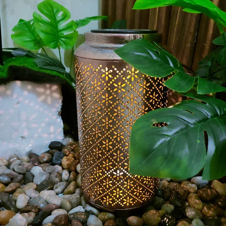 Hot Selling Solar Light Cylindrical Hollow Mesh Personalized Floodlight Handheld Courtyard Landscape Garden Light
Hot Selling Solar Light Cylindrical Hollow Mesh Personalized Floodlight Handheld Courtyard Landscape Garden Light