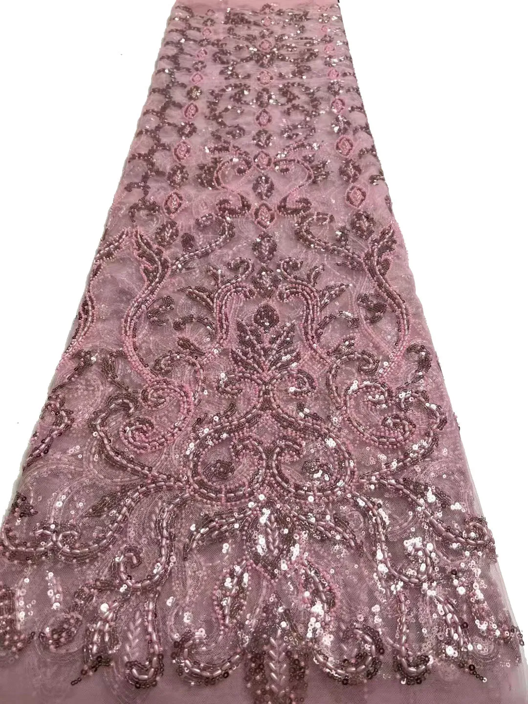 High quality heavy duty beaded tube sequins beautiful flower lace, French lace fashion style evening dress fabrics
High quality heavy duty beaded tube sequins beautiful flower lace, French lace fashion style evening dress fabrics
