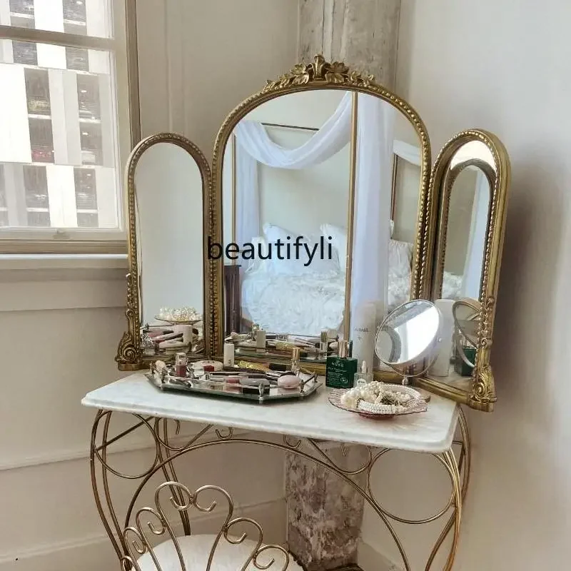 K185 European dresser three-fold makeup mirror bedroom retro makeup mirror gold old decorative mirror
K185 European dresser three-fold makeup mirror bedroom retro makeup mirror gold old decorative mirror