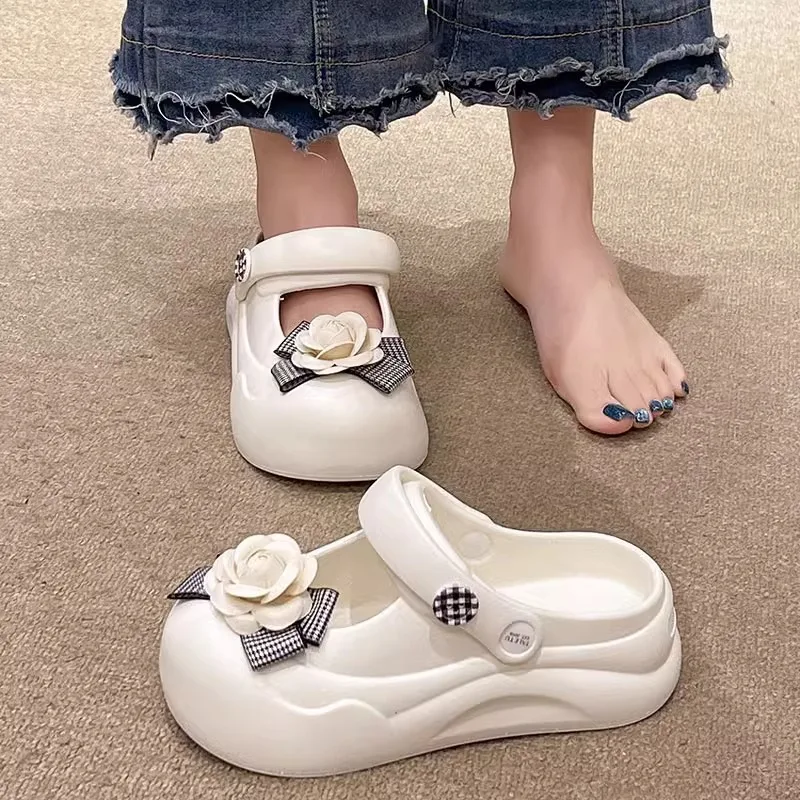 2025 Sweet flower slippers woman outdoor fashion strap clogs women's convertible sandals beach slides platform cloud slipper
2025 Sweet flower slippers woman outdoor fashion strap clogs women's convertible sandals beach slides platform cloud slipper