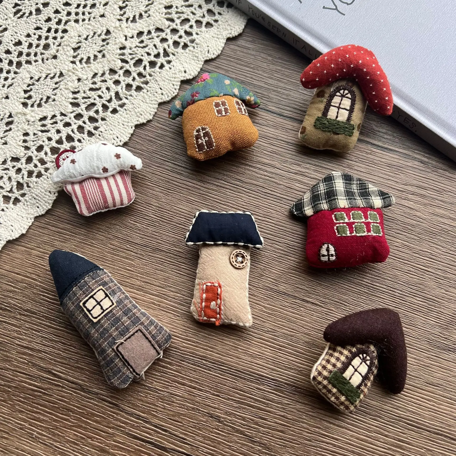 Cartoon House Fabric Accessory for Children Clothing Shoes Hat Bag Handmade Craft Material Pet Supplies Mushroom Embellishment
Cartoon House Fabric Accessory for Children Clothing Shoes Hat Bag Handmade Craft Material Pet Supplies Mushroom Embellishment