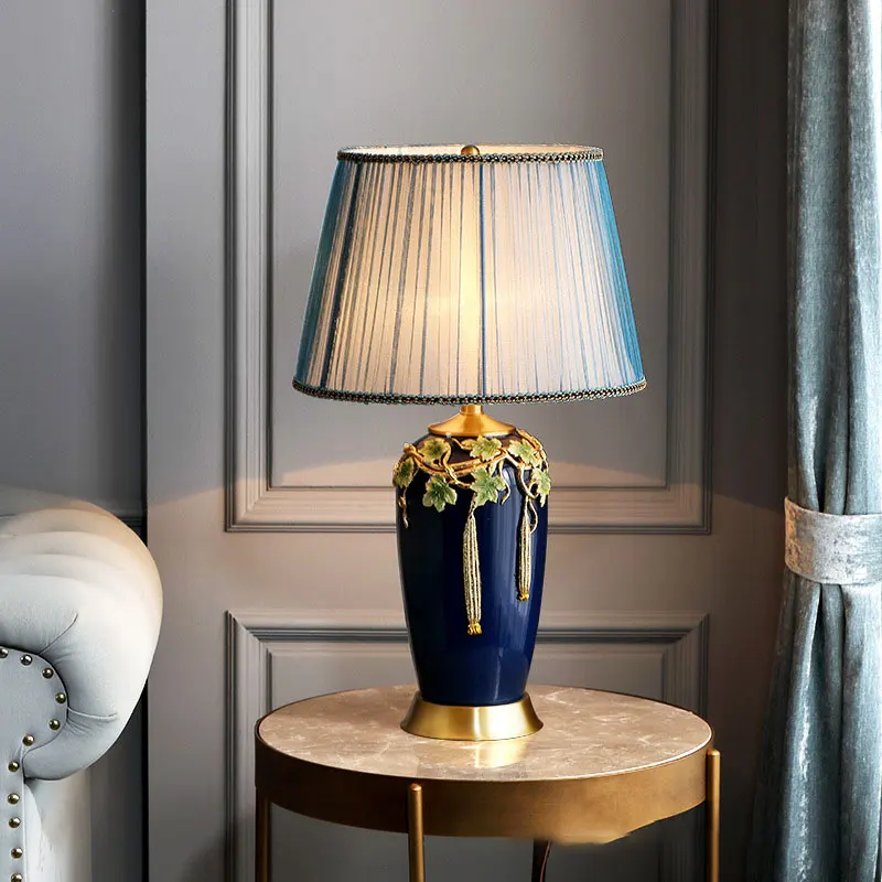 American Style Copper Table Lamp Blue Luxury High-end Ceramic Table Lamps For Living Room Bedroom Bedside Lamp Decorated led Lam
American Style Copper Table Lamp Blue Luxury High-end Ceramic Table Lamps For Living Room Bedroom Bedside Lamp Decorated led Lam