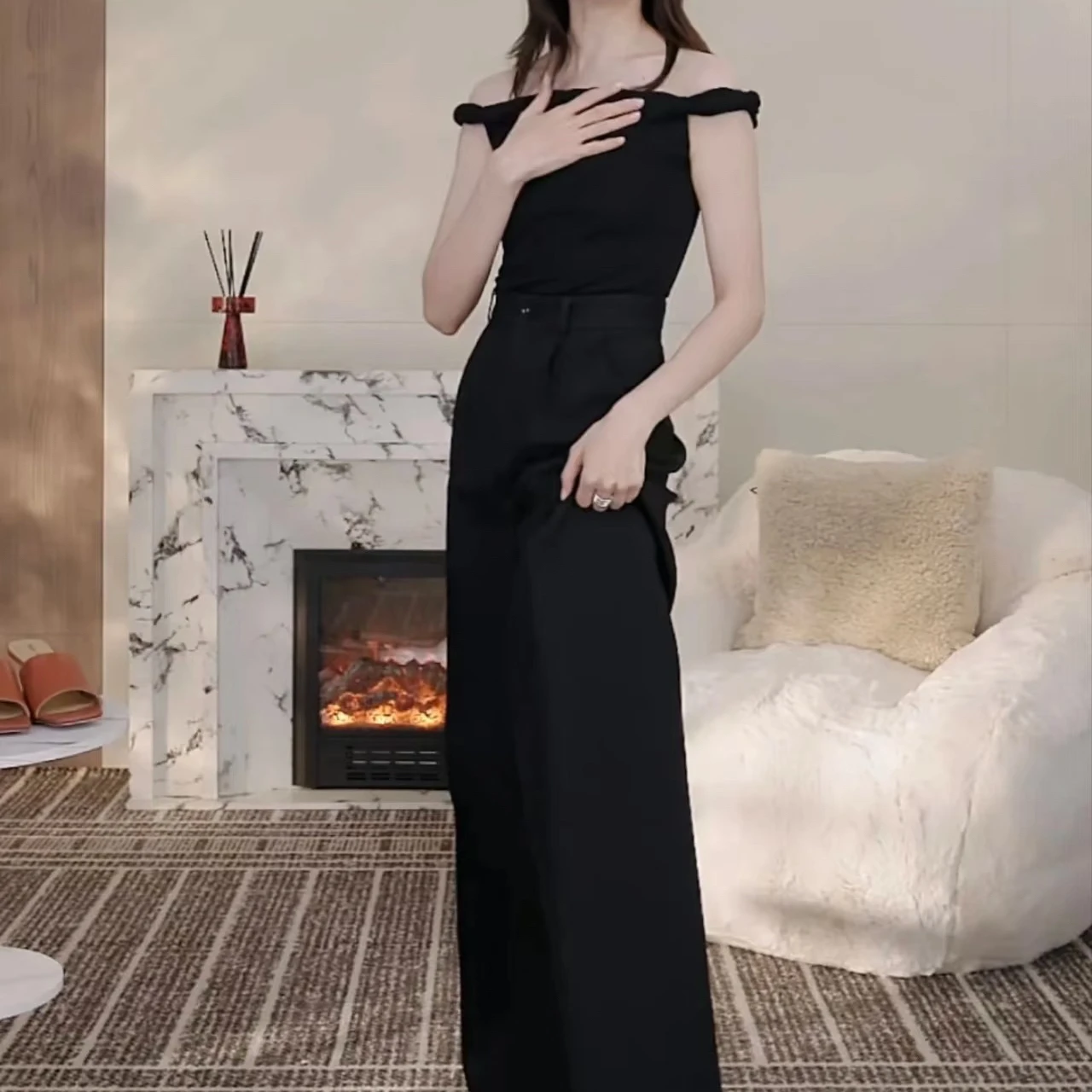 Lespoir Zhang Jie Pure Color Slimming Commuter Wide Leg Long Pants Women's Standard Fit Spring 2025 Fashion T-Shirt
Lespoir Zhang Jie Pure Color Slimming Commuter Wide Leg Long Pants Women's Standard Fit Spring 2025 Fashion T-Shirt