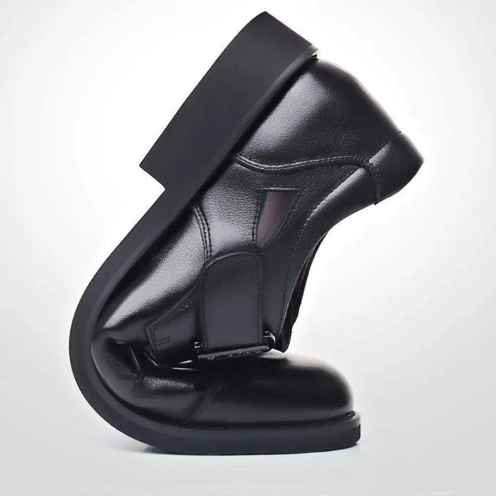 Fashion Business PU Sandals Men Breathable Comfortable Hollow Leather Shoes PVC Sole Outwear Closed-toe Shoes Summer
Fashion Business PU Sandals Men Breathable Comfortable Hollow Leather Shoes PVC Sole Outwear Closed-toe Shoes Summer