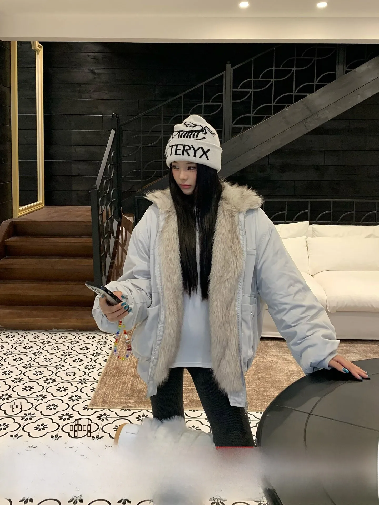 Утепленное ретро-пальто «Пингвин» для женщин: зимняя теплая верхняя одежда из хлопка с меховым воротником, эффект стройности
Утепленное ретро-пальто «Пингвин» для женщин: зимняя теплая верхняя одежда из хлопка с меховым воротником, эффект стройности