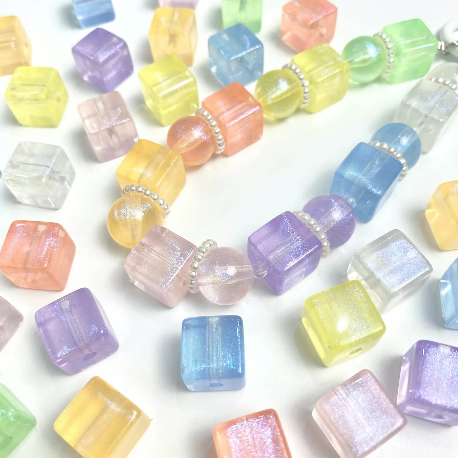 12/14mm Scallion Powder Square Beads DIY Handmade Bracelet Beaded Accessories Straight Hole Hanging Jewelry Accessories
12/14mm Scallion Powder Square Beads DIY Handmade Bracelet Beaded Accessories Straight Hole Hanging Jewelry Accessories