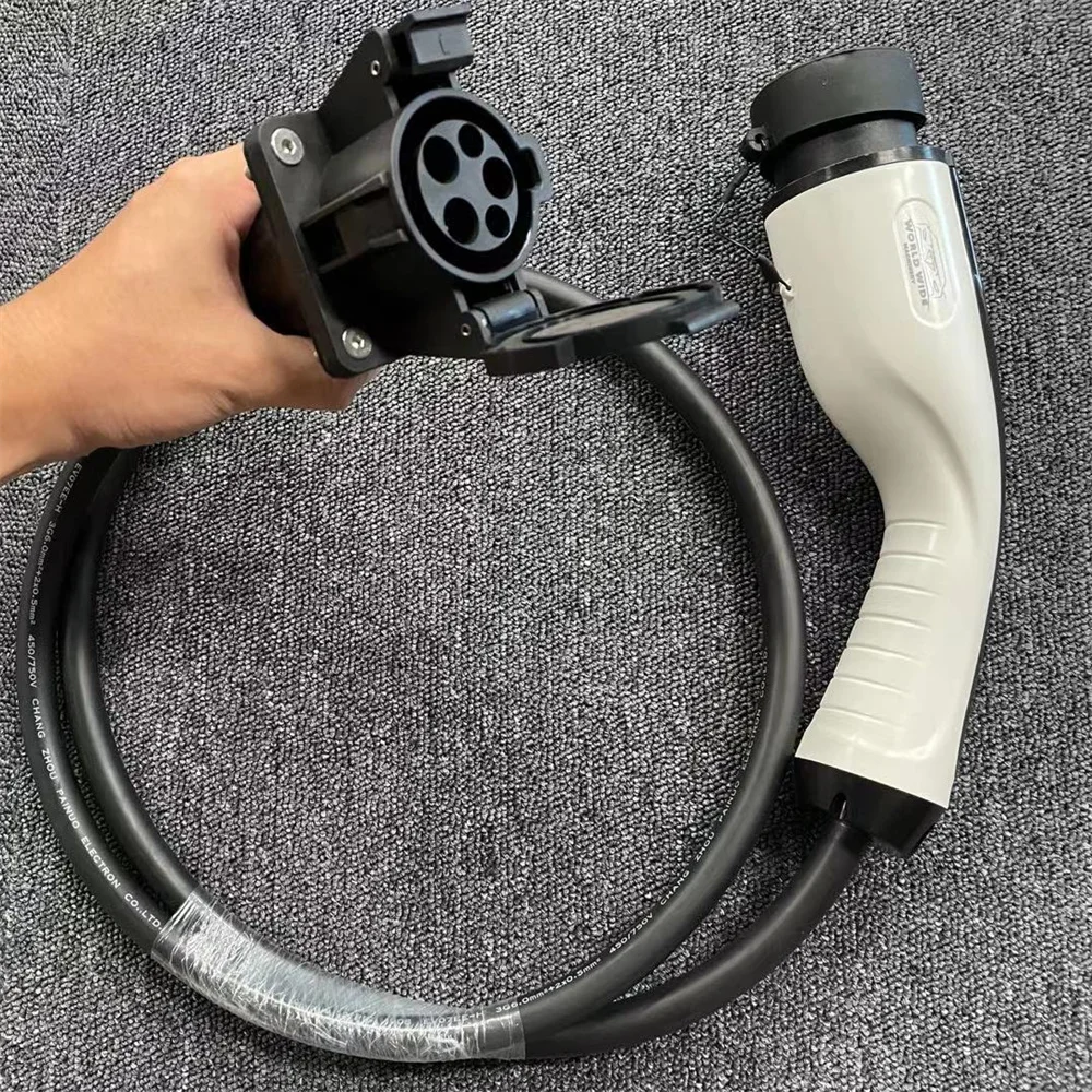 J1772 GB/T EV Charger adapter Type 1 socket GB/T Plug 32A with 0.5m cable EVSE Type 1 to GB/T for Electric car accessories
J1772 GB/T EV Charger adapter Type 1 socket GB/T Plug 32A with 0.5m cable EVSE Type 1 to GB/T for Electric car accessories