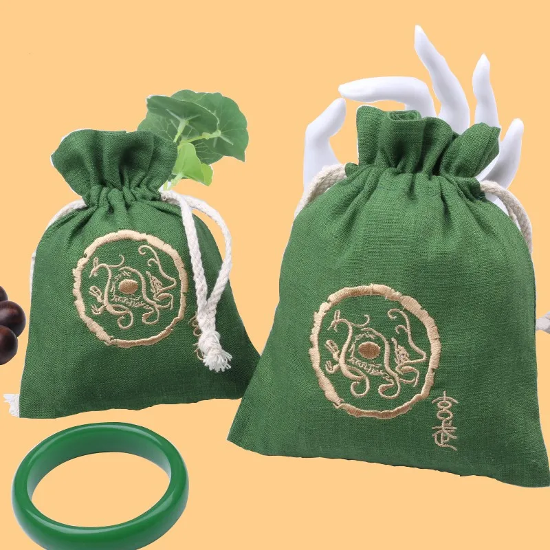 2pcs Handmade Large Linen Jewelry Drawstring Bags Embroidery Dragon Tiger Fabric Gift Pouches China style with lined 2 size
2pcs Handmade Large Linen Jewelry Drawstring Bags Embroidery Dragon Tiger Fabric Gift Pouches China style with lined 2 size
