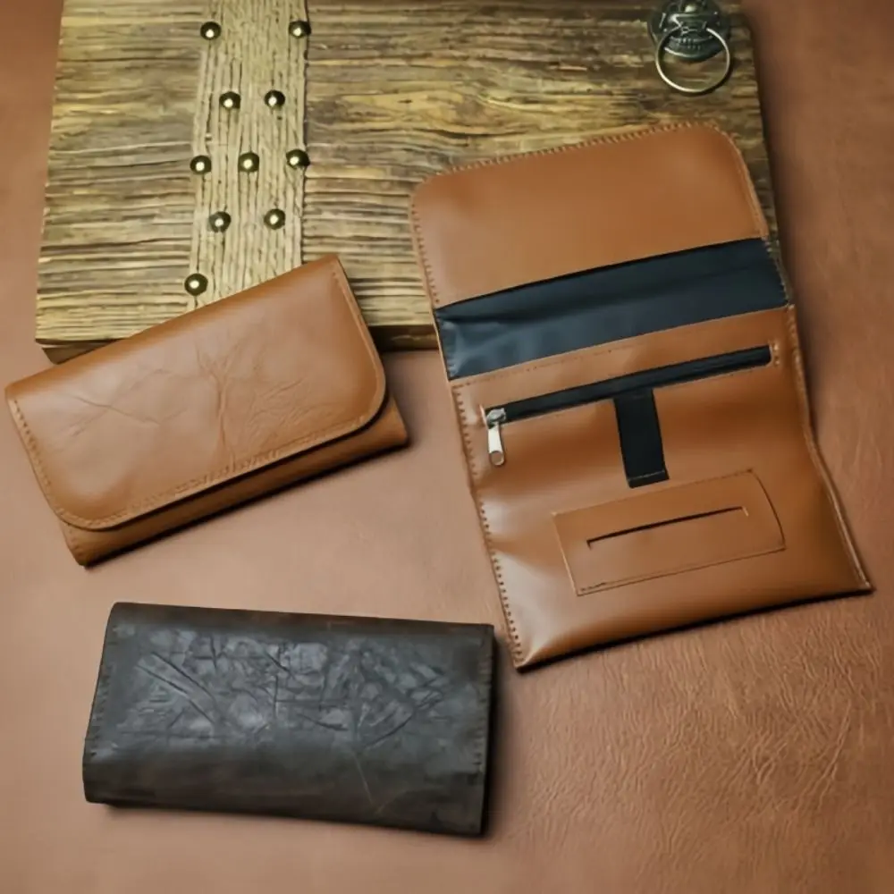 Minimalist Imitation Leather Men's Wallet Foldable Portable Cigarette Bag Smoking Accessories Tobacco Pouch Home Use
Minimalist Imitation Leather Men's Wallet Foldable Portable Cigarette Bag Smoking Accessories Tobacco Pouch Home Use