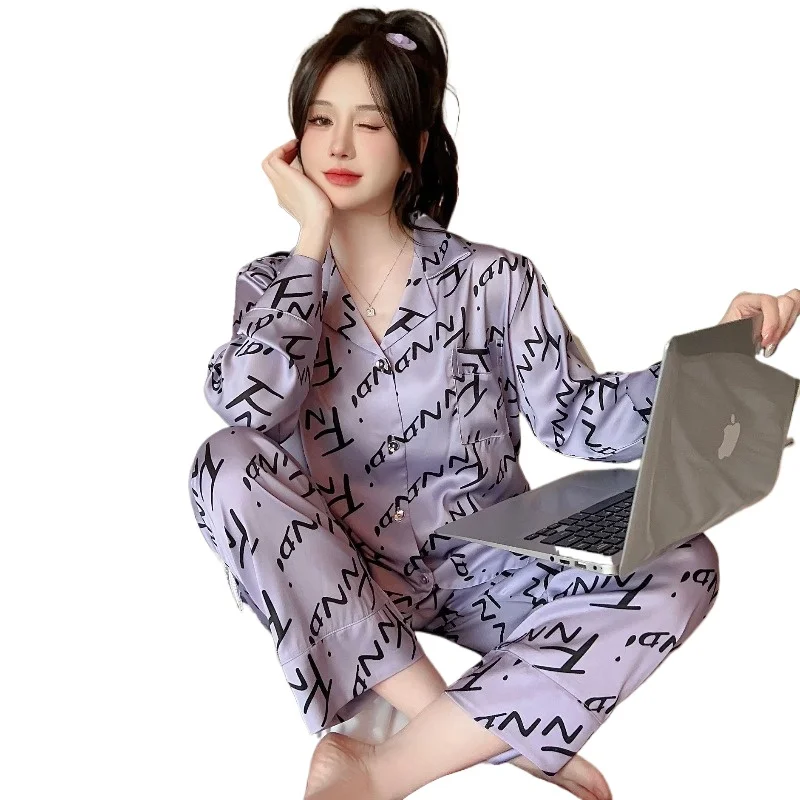 Spring Autumn Loungewear Set Can Be Worn Outside Korean Simple Style Pajamas Women's Silk Long-sleeved Pink Letter Light Luxury
Spring Autumn Loungewear Set Can Be Worn Outside Korean Simple Style Pajamas Women's Silk Long-sleeved Pink Letter Light Luxury