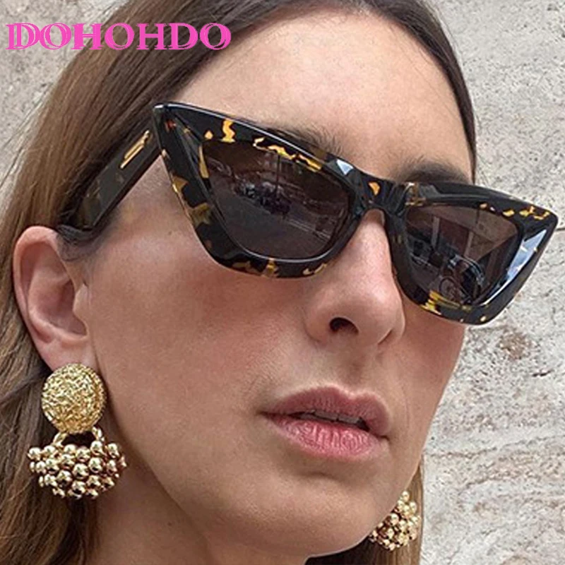 Vintage Cat Eye Frame Women's Sunglasses Brand Designer Men Sun Glasses Retro Classic Shades Outdoor Drive Travel Eyewear UV400
Vintage Cat Eye Frame Women's Sunglasses Brand Designer Men Sun Glasses Retro Classic Shades Outdoor Drive Travel Eyewear UV400