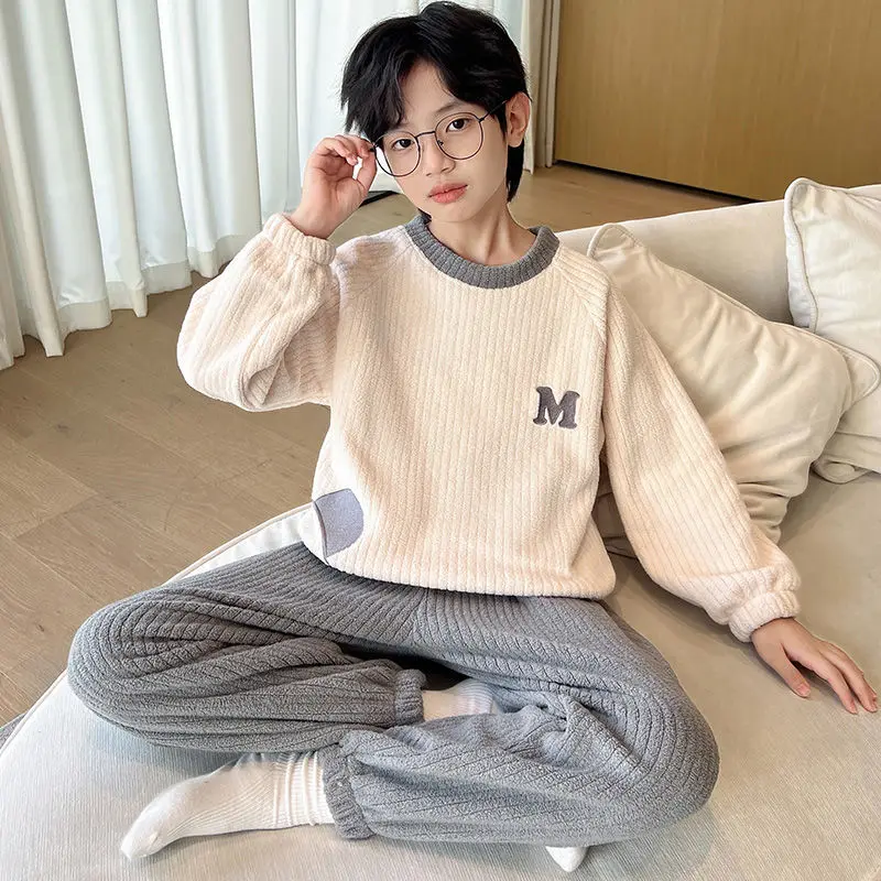 Children's Flannel Pajama Sets for Boys Winter Thickened Corduroy Sleepwear, Warm Fleece-Lined Home Wear for Toddler Boys
Children's Flannel Pajama Sets for Boys Winter Thickened Corduroy Sleepwear, Warm Fleece-Lined Home Wear for Toddler Boys