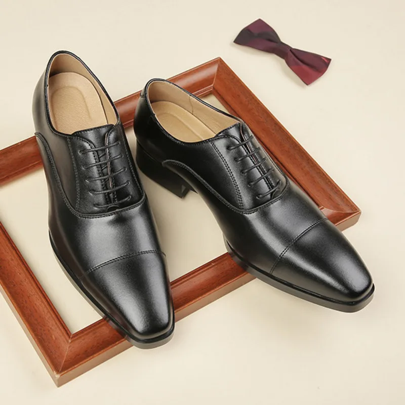 2024 Leather For Men Flats British New Business Dress Formal Shoes Lace Casual Gentlemen's Office Work Derby Shoes Loafers туфли
2024 Leather For Men Flats British New Business Dress Formal Shoes Lace Casual Gentlemen's Office Work Derby Shoes Loafers туфли