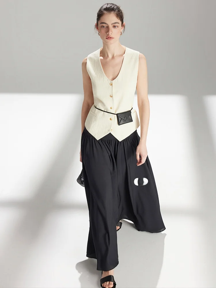 Yinyou Linen Short Sleeveless V-Neck Women's Vest Spring Summer Single Button Closure Slim Fit Fashionable Waterdrop Neck Top
Yinyou Linen Short Sleeveless V-Neck Women's Vest Spring Summer Single Button Closure Slim Fit Fashionable Waterdrop Neck Top