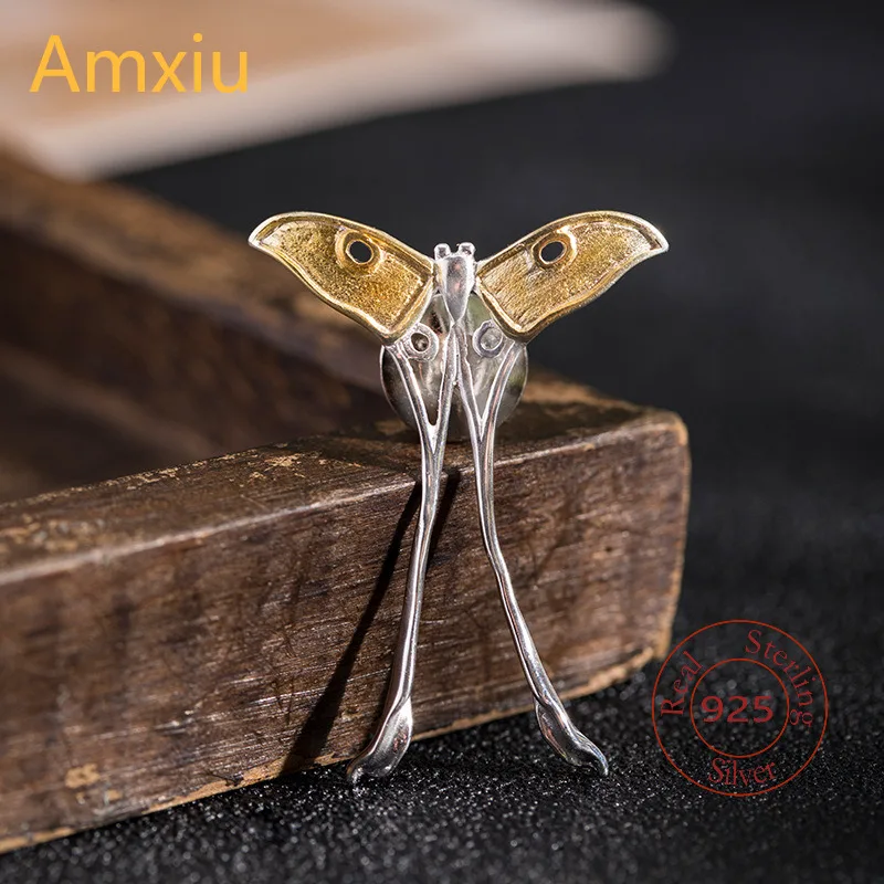 Su 18 s925 silver creative design sense insect jewelry Mu Guang brooch fashion personality clothing butterfly collar needle
Su 18 s925 silver creative design sense insect jewelry Mu Guang brooch fashion personality clothing butterfly collar needle