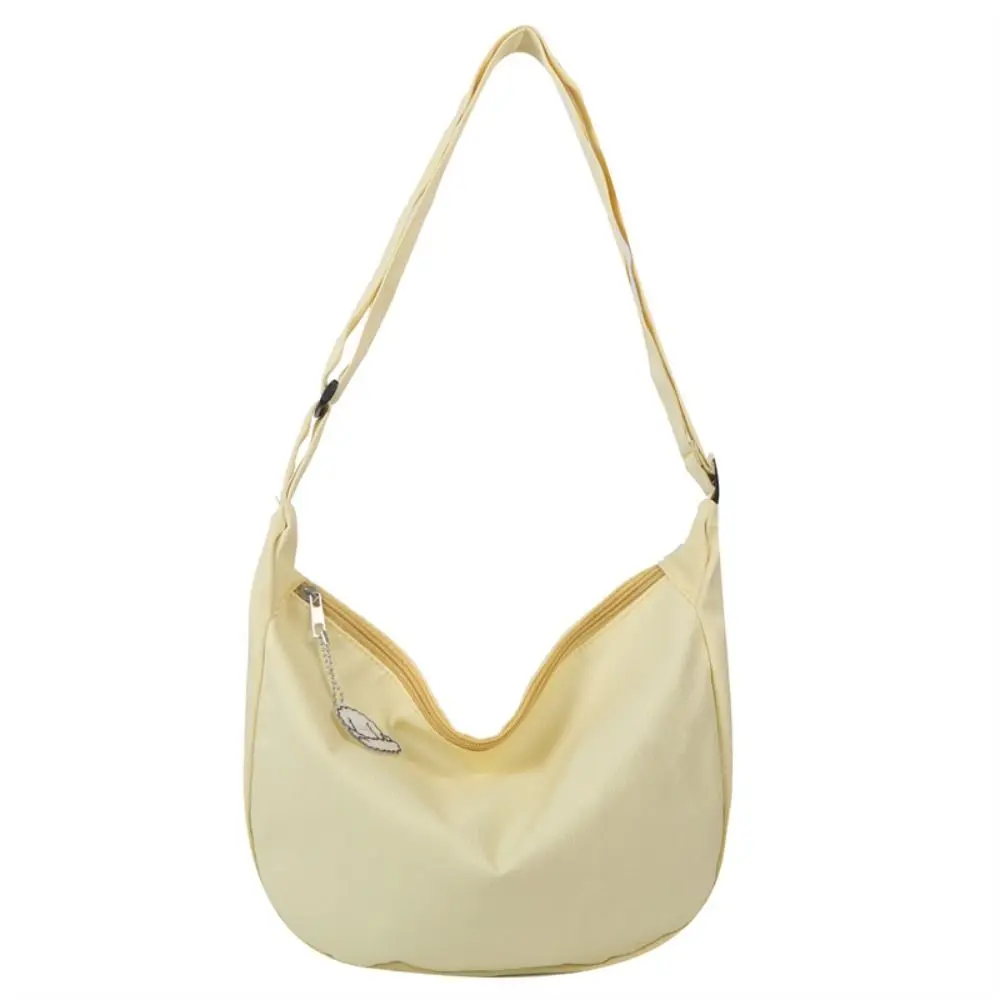 Korean Style Lightweight Shoulder Bag Cream Color Solid Color Canvas Bag with Pendant Handbag Messenger Bag Simple Dumpling Bag
Korean Style Lightweight Shoulder Bag Cream Color Solid Color Canvas Bag with Pendant Handbag Messenger Bag Simple Dumpling Bag