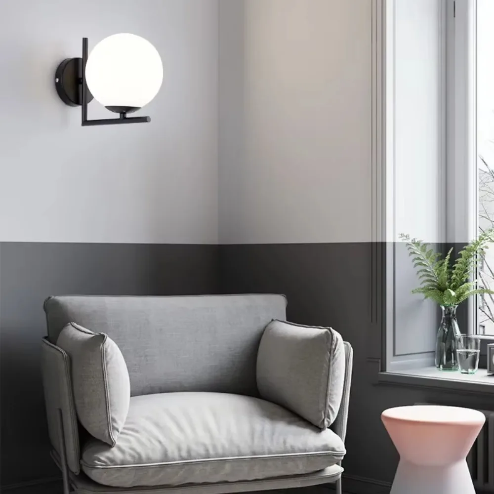 Simple Modern Molecular Spherical Wall Lamp Gold Black Bedroom Bedside Lamp Creative Nordic Wall Engineering Lamps Wall Decor
Simple Modern Molecular Spherical Wall Lamp Gold Black Bedroom Bedside Lamp Creative Nordic Wall Engineering Lamps Wall Decor