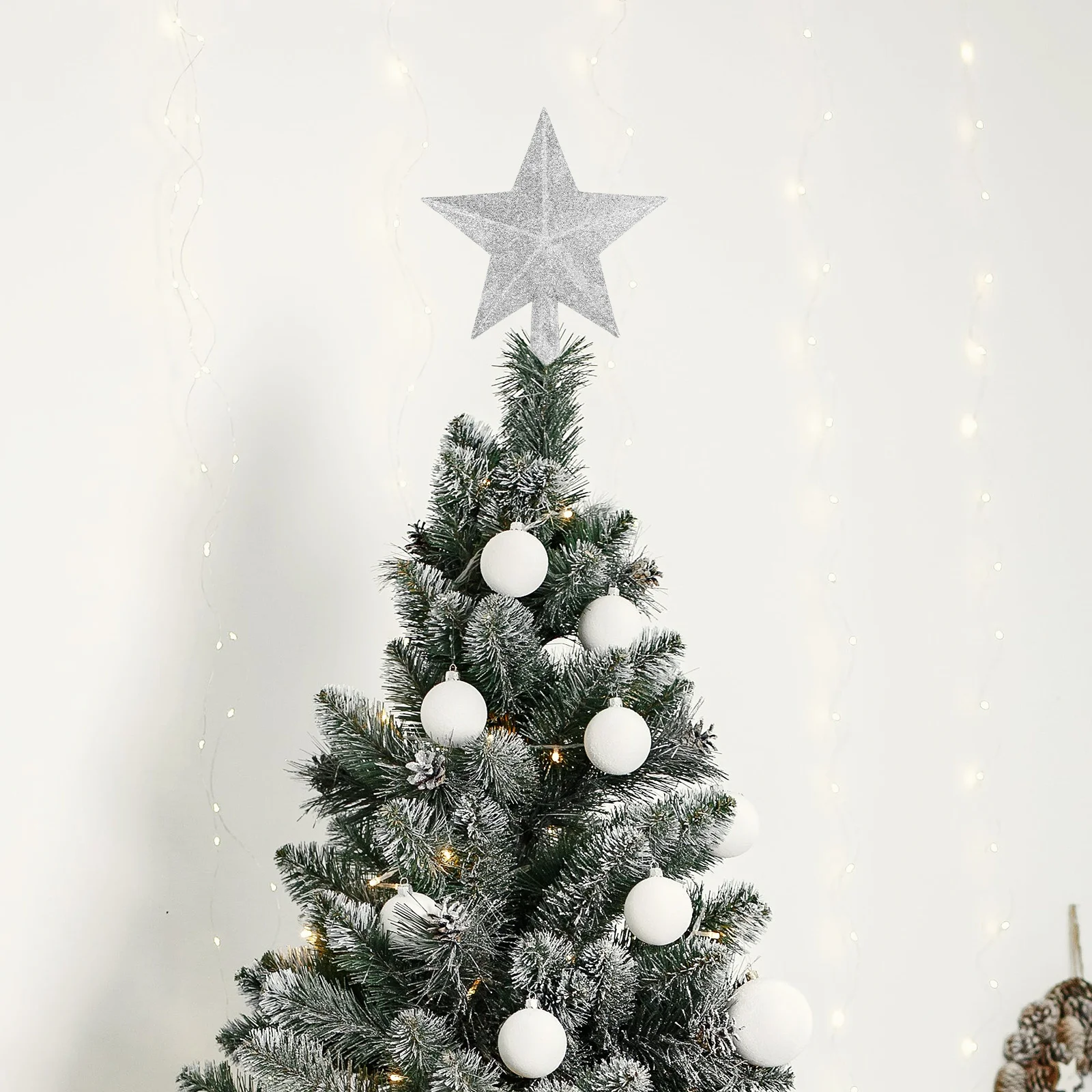 Lovely Star Tree Topper for Christmas Decoration Charming Holiday Ornament Adds Festive Atmosphere to Home Office Hotel
Lovely Star Tree Topper for Christmas Decoration Charming Holiday Ornament Adds Festive Atmosphere to Home Office Hotel