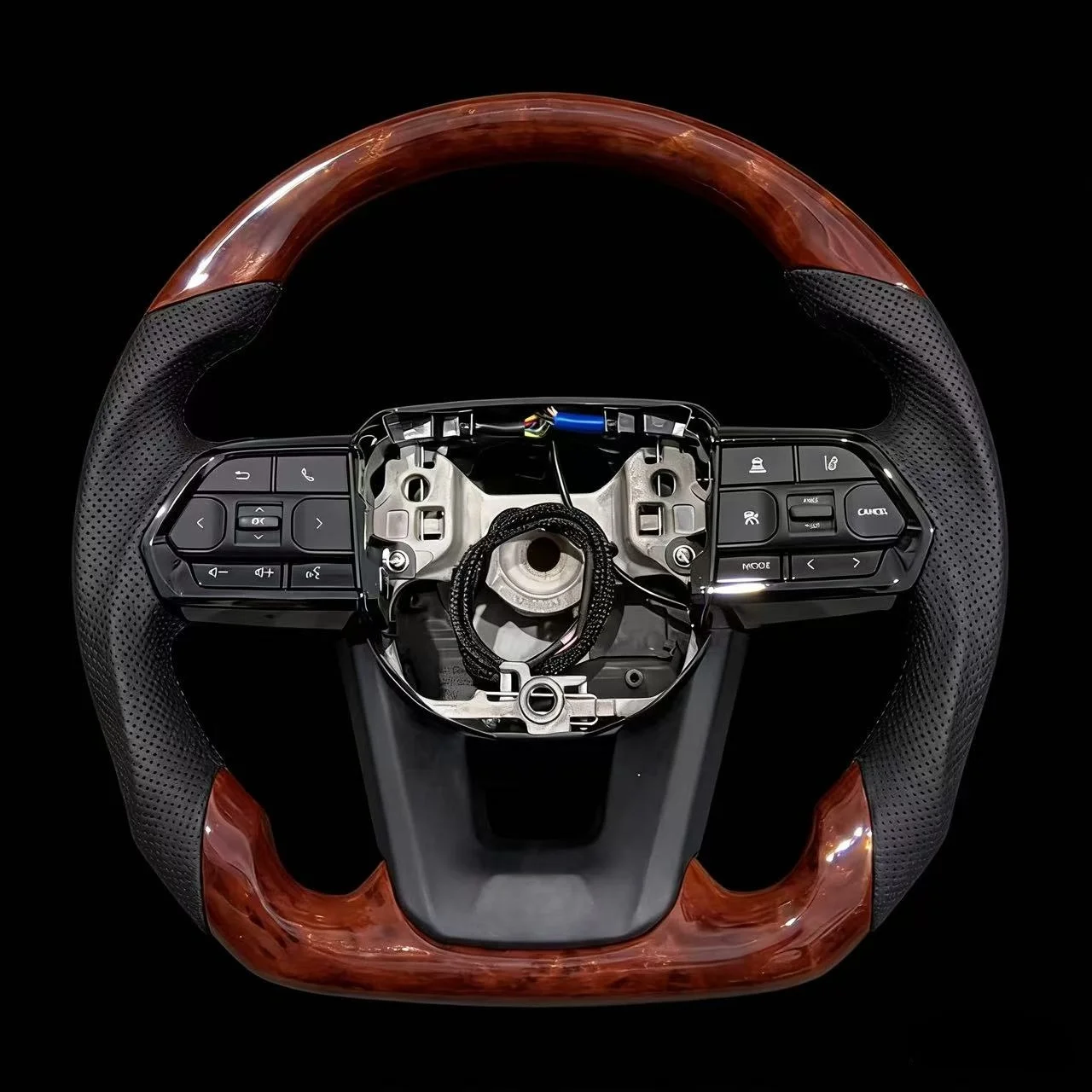 Upgrade Steering Wheel for Toyota Landcruiser Land Cruiser LC200 LC300 Prado 120 150 200 LC79 LC70 LC76 FJ70 FJ79 FJ200 Hilux
Upgrade Steering Wheel for Toyota Landcruiser Land Cruiser LC200 LC300 Prado 120 150 200 LC79 LC70 LC76 FJ70 FJ79 FJ200 Hilux
