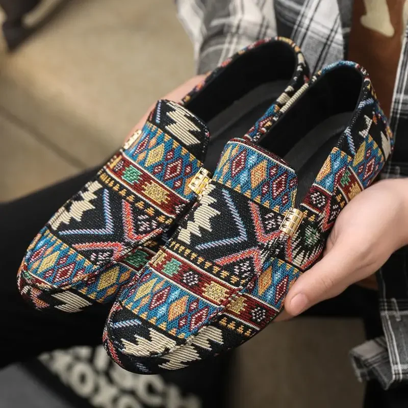 Мужская повседневная обувь, низкие парусиновые слипоны, черные кроссовки в акции, классические оригинальные размеры 44, мужская обувь в стиле ретро
Мужская повседневная обувь, низкие парусиновые слипоны, черные кроссовки в акции, классические оригинальные размеры 44, мужская обувь в стиле ретро