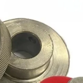 Красное/черное резиновое прессовое колесо (фильмопресс) — запасная часть для вертикальной упаковочной машины
Красное/черное резиновое прессовое колесо (фильмопресс) — запасная часть для вертикальной упаковочной машины