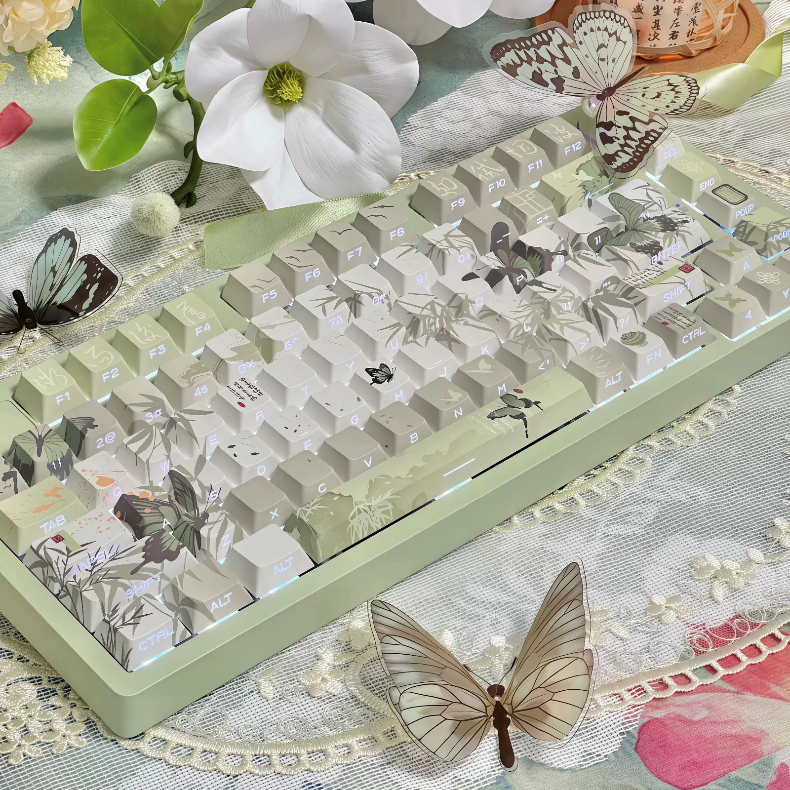 MAIMOOO Bamboo & Butterfly Keycap MDA Cherry Profile Green Chinese Style Ink Painting PBT Custom Keycaps for Mechanical Keyboard
MAIMOOO Bamboo & Butterfly Keycap MDA Cherry Profile Green Chinese Style Ink Painting PBT Custom Keycaps for Mechanical Keyboard