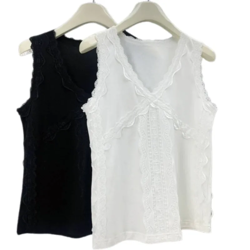 Women Summer 2026 New Lace Patchwork Camisole Top V-Neck Sleeveless Straight Fit Mid-Length Micro-elastic Bamboo Cotton Solid
Women Summer 2026 New Lace Patchwork Camisole Top V-Neck Sleeveless Straight Fit Mid-Length Micro-elastic Bamboo Cotton Solid 